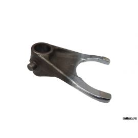 Вилка КПП YAMAHA YZF250 14-24 левая / YAMAHA 1SM-18511-00-00