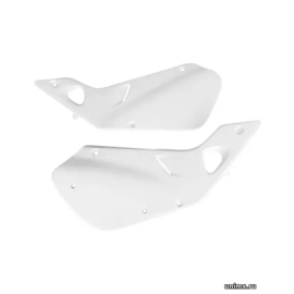 Боковой пластик HONDA CR125R 98-99 CR250R 97-99 белый / UFO 12-306-29